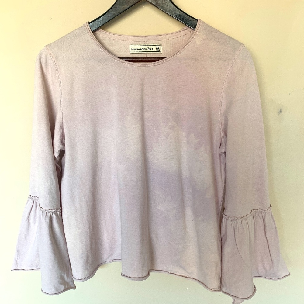 Abercombie & Fitch Top Bell Sleeves in size Medium Tie Dye Pattern